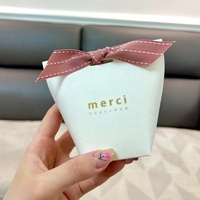 Vente en gros Boîte cadeau de fête de luxe personnalisée Boîte à bonbons en papier avec ruban Boîte à bonbons en papier pour invités