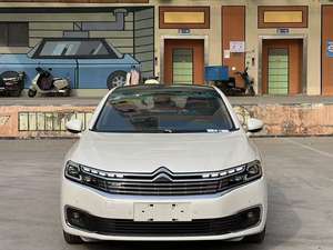 Voiture d'<span class=keywords><strong>occasion</strong></span> Citroën <span class=keywords><strong>C6</strong></span> 380THP Luxury Edition 1.8T Essence 4 portes 5 places Faible kilométrage Voiture familiale fiable - Product Image 2