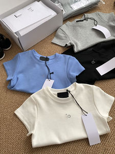 Новая весенне-летняя женская футболка из хлопка с принтом, короткий рукав, приталенный крой, нишевый дизайн, универсальный топ - Product Image 3