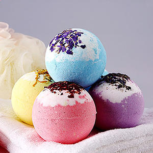 Bomba de baño con aroma floral OEM, juego de regalo hecho a mano, bolas de baño de sal, bombas de baño de limpieza corporal coloridas para adultos orgánicas, bombas de baño para el cuidado de la piel - Product Image 1