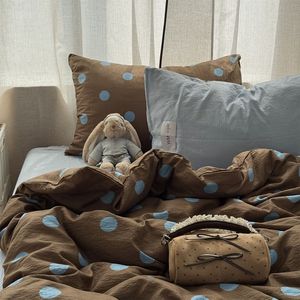 Parure de lit douce et confortable en coton à pois, style INS américain, série Sweet Bed, style Maillard, linge de maison 3/4 pièces, housse de <span class=keywords><strong>couette</strong></span> 200TC - Product Image 1