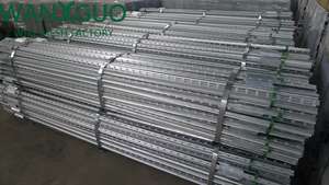 Poteau en T de 2,0 m vert peint, durable et économique, avec plaque, cadre métallique anti-corrosion, traité thermiquement pour ferme d'élevage, forme <span class=keywords><strong>creuse</strong></span> - Product Image 3