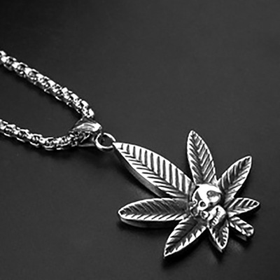 Silver Skull Maple Leaf