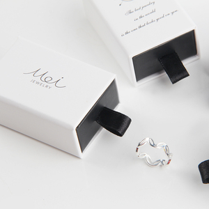 OEM Tùy Chỉnh <span class=keywords><strong>Ecofriendly</strong></span> Giấy Hộp Đồ Trang Sức Biểu Tượng Tùy Chỉnh Trắng Nhẫn Hộp/Nhẫn Hộp Đồ Trang Sức Bao Bì - Product Image 5