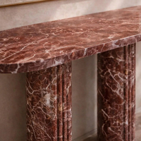 Table console en marbre veiné bordeaux Dream Home avec plateau capsule et piétement cylindrique triple nervuré, table d'appoint pour salon