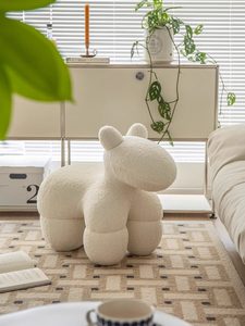 Silla Moderna Artística de Madera con Diseño de Animales para Sala de Estar, con Altura Ajustable, Ecológica e Impermeable para Uso Doméstico - Product Image 1