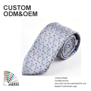 <span class=keywords><strong>Corbata</strong></span> de Seda 100% con Diseño Geométrico a Cuadros en <span class=keywords><strong>Azul</strong></span> Gris Claro, <span class=keywords><strong>Corbata</strong></span> Jacquard Formal para Negocios, Oficina, Bodas, Logotipo Personalizado Disponible - Product Image 1