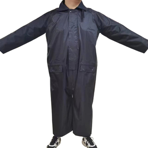 Abrigo de lluvia largo para hombre con capucha para montar a caballo - Product Image 4