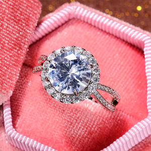 Bague en diamant F819, taille brillant rond, couleur D naturelle, halo, style classique pour femme - Product Image 4