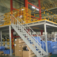 Étagères de mezzanine multi-niveaux pour atelier de fabrication de chariots à charrettes et de conteneurs, avec cadre de support indépendant pour passage d'escaliers séparé