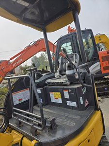 Escavatore <span class=keywords><strong>Mini</strong></span> Komatsu PC20 Usato di Alta Qualità, <span class=keywords><strong>90</strong></span>% Nuovo, Modello 2023, Motore Usato, Scavatrice Economica in Vendita - Product Image 5