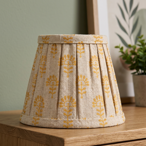 Abat-jour en lin jaune à motifs floraux |   Abat-jour en tissu plissé artisanal pour lampes de table, de sol et suspendues - Product Image 2