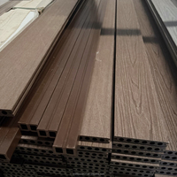 Plancher en bois composite WPC résistant aux intempéries, personnalisé, sans entretien, de qualité supérieure, pour terrasses et sols extérieurs commerciaux