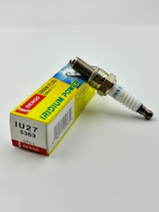 Bujía de iridio Denso 5363 IU27 OEM 99906910X9024, 670,4. 023,1 A, J4520IU27, 9900069835CR9, 9079320151 para BAJAJ BEAT , PULSAR - Product Image 2
