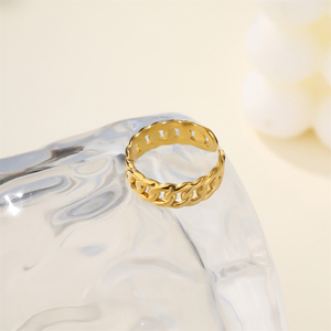 Bague ouverte élégante pour femme en acier inoxydable, motif lignes tressées, triple placage <span class=keywords><strong>or</strong></span> <span class=keywords><strong>18</strong></span> <span class=keywords><strong>carats</strong></span>, pour usage quotidien - Product Image 4