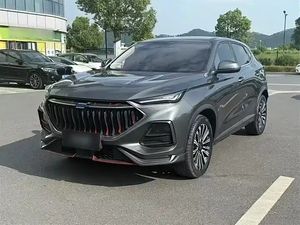 Gebraucht 2023 Changan Oushang X5 1.5T DCT <span class=keywords><strong>MPA</strong></span> Plattform Lanjing NE Motor Sportlicher SUV - Product Image 2