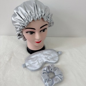 Máscara de Ojos de seda satinada para dormir de alta calidad con juego de gomas - Product Image 3