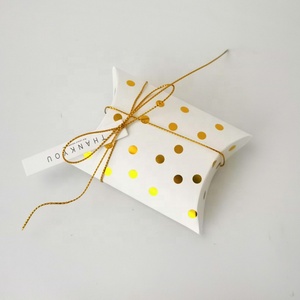 Gối Vàng Hộp Sô Cô La Bao Bì Ủng Hộ Kẹo Ngọt Hộp - Product Image 2