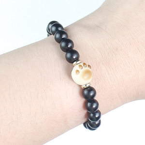 Bracelet en bois d'ébène Buster's Claw, 21 perles, design patte de chat, bijoux de style chinois, cadeau pour hommes et femmes - Product Image 3