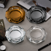Cendrier en cristal octogonal à facettes avec 4 supports pour cigares 12cm 15cm 18cm 20cm Hôtel Bar Cadeau Vente en gros OEM
