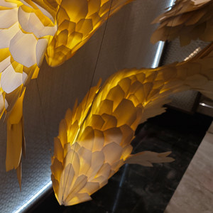 Lustre en forme de poisson, doré, à six têtes, lumière LED, pour hôtel, restaurant, hall, luminaire décoratif artistique - Product Image 4