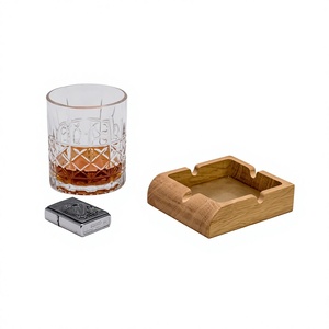 Cenicero Cuadrado de Madera para Escritorio, Diseño Minimalista, Acabado en Madera Natural, para Uso Doméstico - Product Image 2