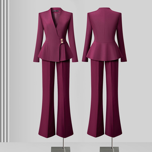 Combinaison de luxe haut de gamme pour femmes, é<span class=keywords><strong>l</strong></span>égante et <span class=keywords><strong>l</strong></span>égère, idéale pour les réceptionnistes de bijouterie et les professionnelles. - Product Image 3