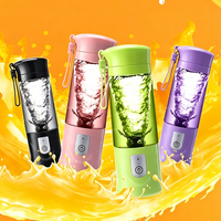 Draagbare blender-sapcentrifuge beker, USB oplaadbaar, smoothie maker, fruit- en groentegereedschap voor thuisgebruik in de keuken