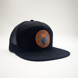 Casquettes Trucker à Visière Plate 7 Panneaux Apex en Gros, Patch en Cuir Personnalisé, Casquettes en Maille Oxford Richardson 168 en Gros - Product Image 3