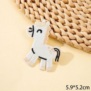 Patch brodé thermocollant/auto-adhésif motif petit cheval de dessin animé pour vêtements d'enfants et décoration de sacs - Product Image 2