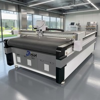 Machine de découpe automatique de patrons de vêtements / Machine de découpe de tissus CNC automatique pour la création de patrons de vêtements