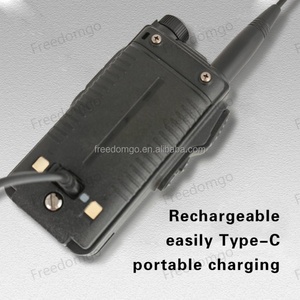 Walkie Talkie BF-18H Portátil con Pantalla Tipo-C, GPS, UHF y VHF de 10W, Largo Alcance de 0-5km, con Llamada de Emergencia - Product Image 6