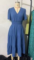 Robe longue fluide et respirante pour femme, col en V surplissé, taille smockée, manches courtes bouffantes, volants étagés, coupe évasée, ODM/OEM