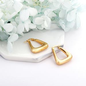 18K <b>Gold</b> Plated Stainless Steel <b>Chunky</b> Geometric <b>Hoop</b> Earrings Minimalist Irregular U Shape Dangle Statement Earrings Jewelry - Product Image 2