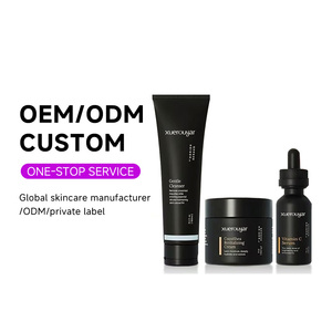 <span class=keywords><strong>Set</strong></span> di Cura della Pelle per Uomini di Colore OEM ODM: Detergente Viso, Crema Esfoliante e Sbiancante, Siero Viso Idratante e Riparatore con Vitamina C - Product Image 4