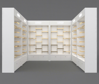 Vitrines à bijoux personnalisées, modernes, écologiques, durables et imperméables |   Vitrine en bois avec éclairage LED pour bijouteries |   Clé en main
