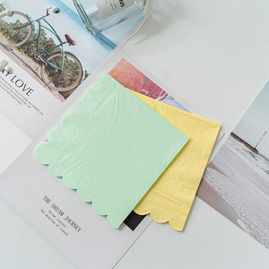 Serviettes, série de couleurs unies de forme irrégulière, mouchoirs colorés à bordure en dentelle, papier jetable pour fêtes et anniversaires - Product Image 2