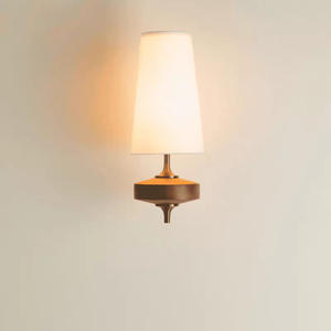 Lampe murale de salon de style français moderne, lampe de chevet en tissu LED de style japonais et d'Asie du Sud-Est pour salon - Product Image 3