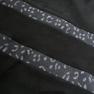 Individuell Gefertigtes Y2K Street-Kleid für Damen vom Hersteller, French-Terry-Street-Kleid mit Distressed-Stickerei, Dekoratives gefüttertes Sweatshirt mit durchgehendem Reißverschluss - Product Image 4