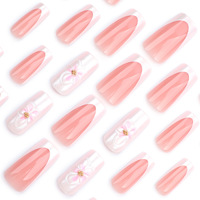 Faux ongles de style français, demi-couverture, revêtement floral 3D, art des ongles rectangulaires, faux ongles en gros
