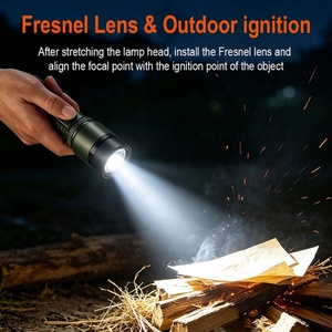Linterna Táctica Impermeable de 1200 Lúmenes con Zoom y Lente de Ignición, Linterna de Alta Potencia para Camping, Actividades al Aire Libre y Hogar - Product Image 5