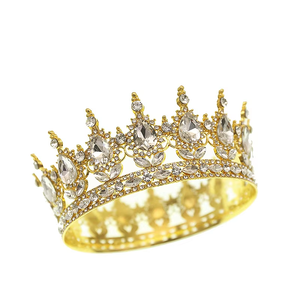 Coronas <span class=keywords><strong>de</strong></span> Boda <span class=keywords><strong>de</strong></span> 12.5 cm Coronas para Pastel Decoraciones Rosadas para Pastel Accesorio <span class=keywords><strong>de</strong></span> Repostería Herramientas para Hornear Regalos <span class=keywords><strong>de</strong></span> Feliz Cumpleaños - Product Image 4