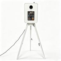 Photomaton en bois blanc avec double écran tactile de 18,5 pouces, station d'impression automatique compatible iPad et DSLR, idéal pour les mariages, les fêtes et la location professionnelle