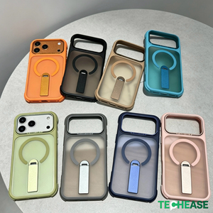 Coque de téléphone magnétique, toucher doux, anti-chute, pare-chocs en TPU et PC avec béquille rétractable métallique pour iPhone 15 Pro Max - Product Image 1