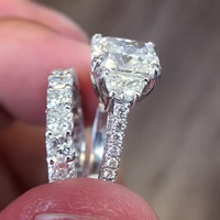 CAOSHI Nouveau Design Dainty Géométrique Étincelant Zircon 2Pcs Set Anneaux pour Fiançailles Argent Plaqué CZ Anneaux Bijoux pour Femmes 2025
