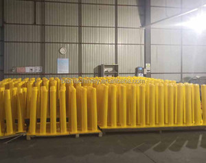 Poste de estacionamiento de seguridad de acero para tubería de capa de polvo amarillo con 4 pernos de anclaje para bolardo de barrera de seguridad de área sensible al tráfico - Product Image 6