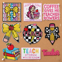 Lot de patchs brodés thermocollants pour enseignants, motifs crayon, pomme, livre, nœud papillon, pour vestes et sacs fourre-tout, pour l'esprit scolaire