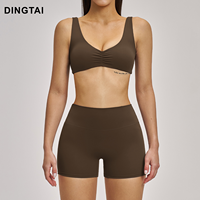 Ensemble de yoga personnalisé Dingtai pour femmes, 2 pièces, tenue de sport respirante, dos élégant, short de gym, tenue de fitness européenne et américaine