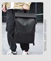 Sac à dos décontracté et sportif pour homme, nouveau style, étanche, avec fermeture roll-top, idéal pour l'université, les étudiants, les voyages et le transport d'ordinateur portable - Vente en gros