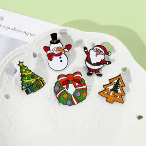 高品质软珐琅圣诞树翻领徽章圣诞装饰礼品